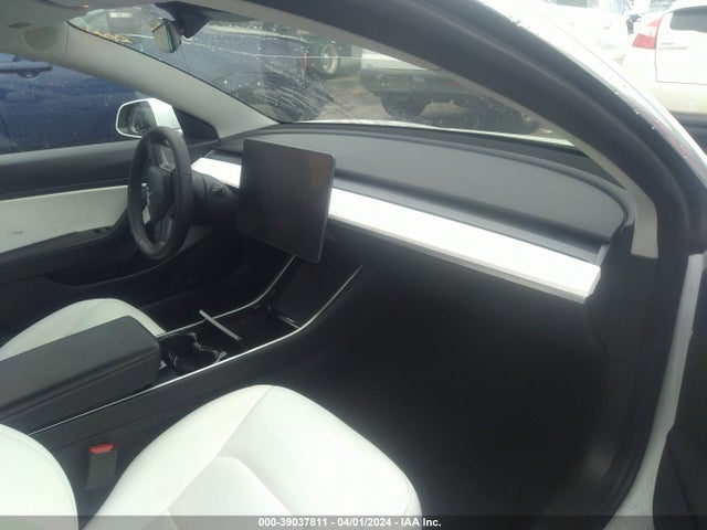 Tesla Model 3 Long Range Dual Motor All-wheel Drive 2020 5YJ3E1EB6LF622977 Image 5