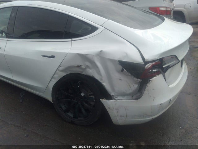 Tesla Model 3 Long Range Dual Motor All-wheel Drive 2020 5YJ3E1EB6LF622977 Image 6
