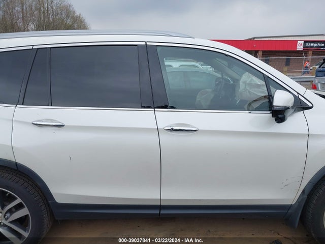 Honda Pilot Touring 2017 5FNYF6H97HB043786 Image 13