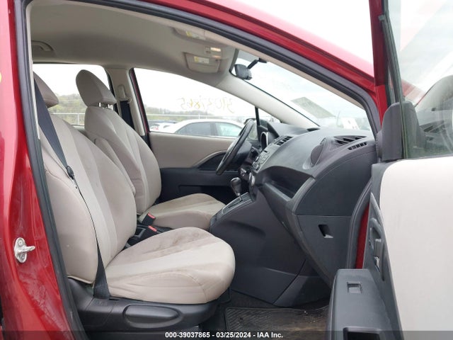 Mazda Mazda5 Touring 2015 JM1CW2CL6F0183894 Image 5