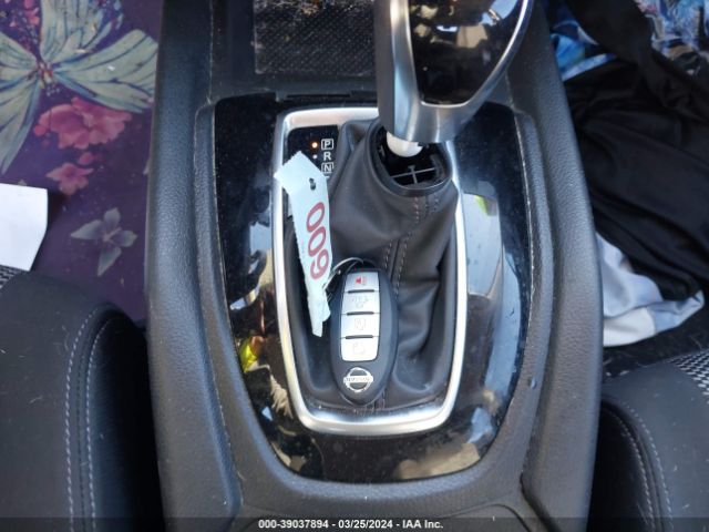 JN1BJ1CR7JW280779 Nissan Rogue Sport Sv
