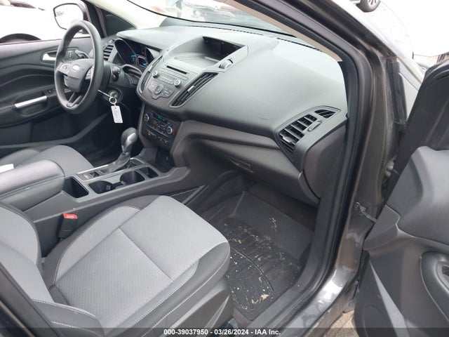 Ford ESCAPE SE 2018 1FMCU9GDXJUC12652 Image 5