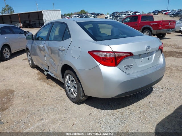 Toyota COROLLA LE 2019 5YFBURHE9KP902592 Image 3