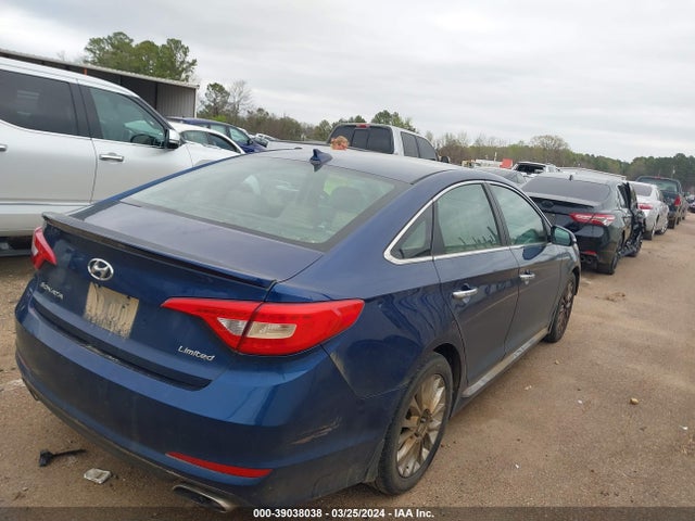 Hyundai Sonata Limited 2015 5NPE34AF1FH195304 Image 4