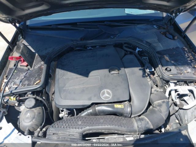 55SWF8DB6KU299662 Mercedes-Benz C 300