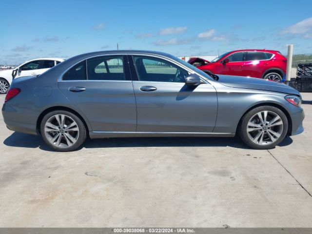 55SWF8DB6KU299662 Mercedes-Benz C 300
