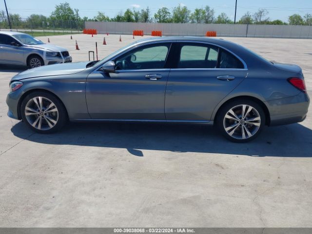 55SWF8DB6KU299662 Mercedes-Benz C 300