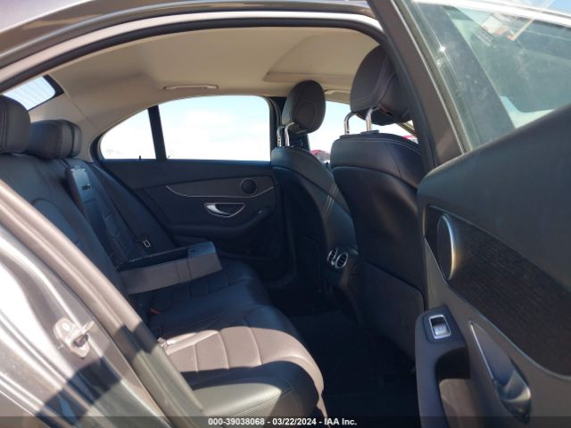 55SWF8DB6KU299662 Mercedes-Benz C 300