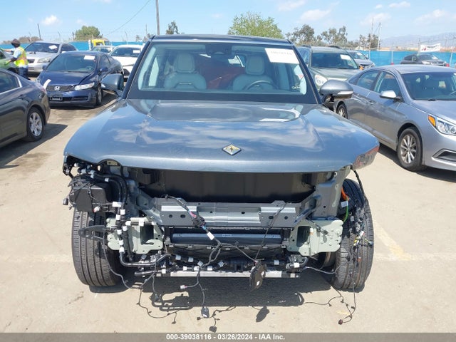 Rivian R1s Adventure 2023 7PDSGABA4PN022217 Image 13