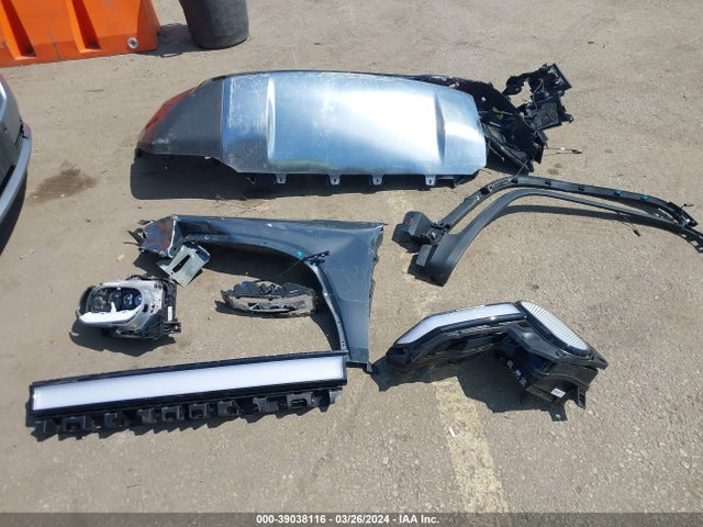 Rivian R1s Adventure 2023 7PDSGABA4PN022217 Image 12