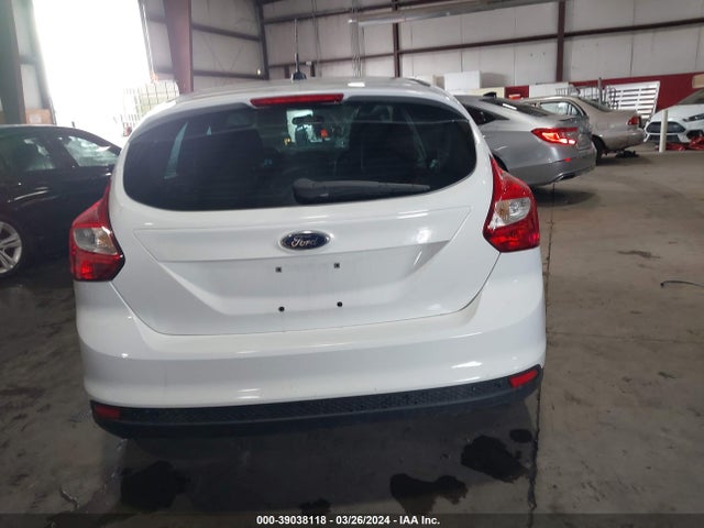 Ford FOCUS SE 2014 1FADP3K25EL463602 Image 17
