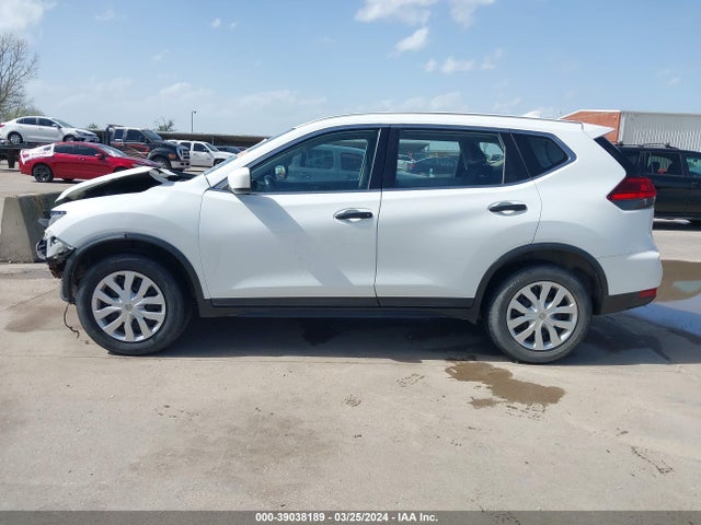 Nissan ROGUE S 2017 KNMAT2MV2HP548467 Image 14