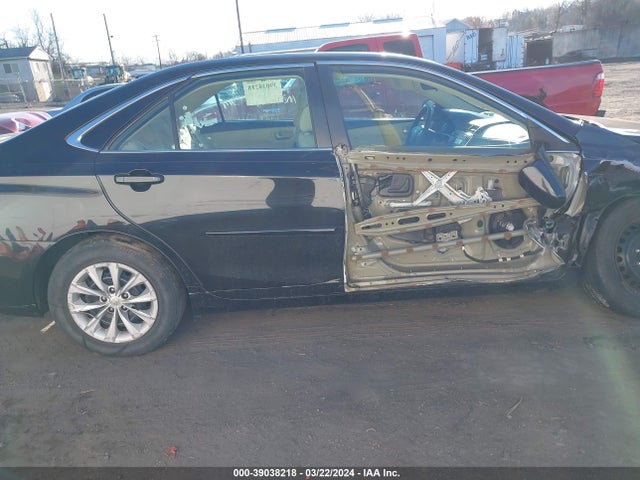 Toyota CAMRY LE 2016 4T4BF1FKXGR560683 Image 13