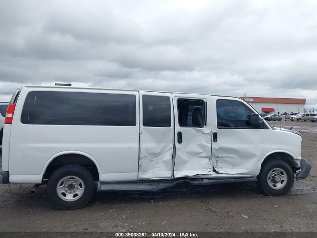 Chevrolet Express 3500 Lt 2015 1GBZG1FF6F1277442 Image 13