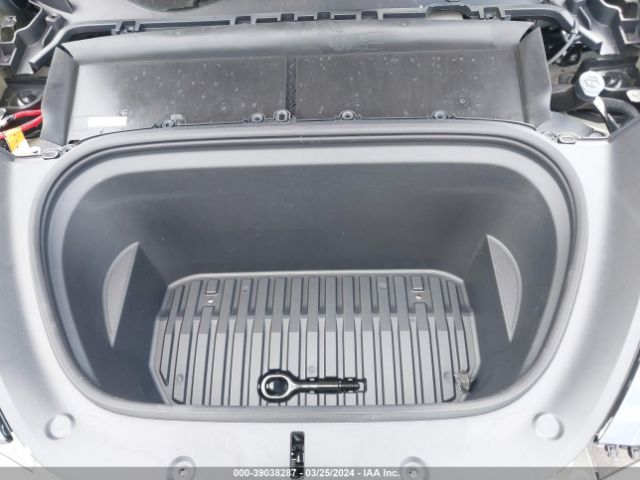 7SAYGDED9PF943102 Tesla Model Y Rwd