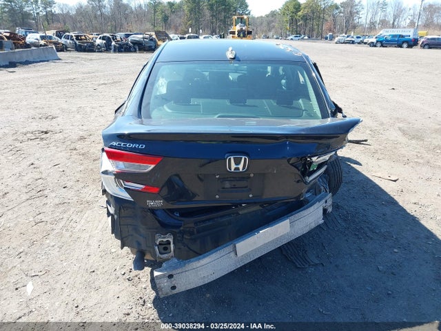 Honda ACCORD LX 2018 1HGCV1F14JA220954 Image 16