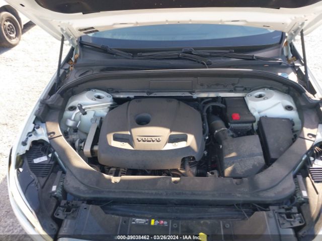 LYV102RK0JB097645 Volvo Xc60 T5 Momentum