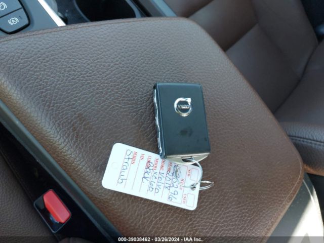 LYV102RK0JB097645 Volvo Xc60 T5 Momentum