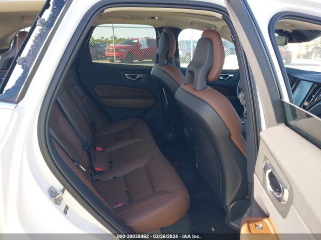 LYV102RK0JB097645 Volvo Xc60 T5 Momentum