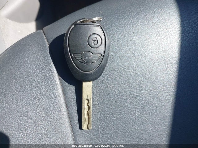 2002 MINI COOPER WMWRC334X2TC31195 Photo 10