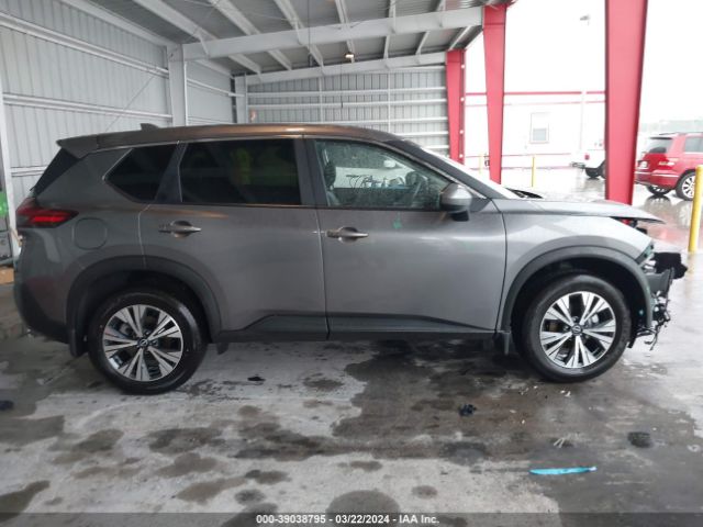 JN8BT3BA3PW435341 Nissan Rogue Sv Fwd