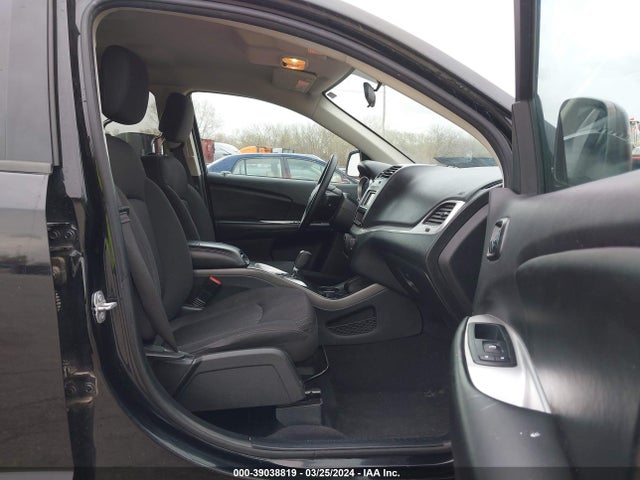 Dodge JOURNEY SE 2018 3C4PDCAB2JT241390 Image 5