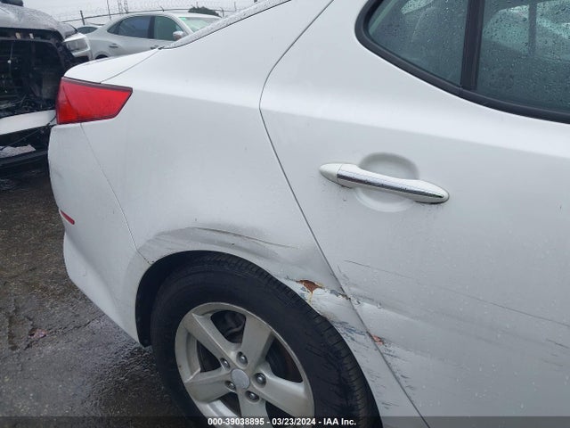 KIA Optima Lx 2015 KNAGM4A77F5631603 Image 6