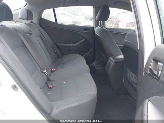 KIA Optima Lx 2015 KNAGM4A77F5631603 Image 8