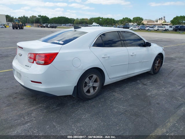 Chevrolet MALIBU LS 2015 1G11B5SL7FF109363 Image 4