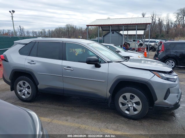 Toyota RAV4 LE 2023 2T3F1RFV0PW342245 Image 13