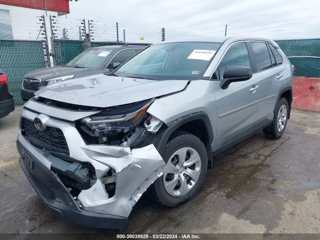 Toyota RAV4 LE 2023 2T3F1RFV0PW342245 Image 2