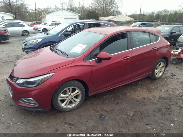 Chevrolet Cruze Lt Auto 2018 3G1BE6SM2JS579105 Image 2