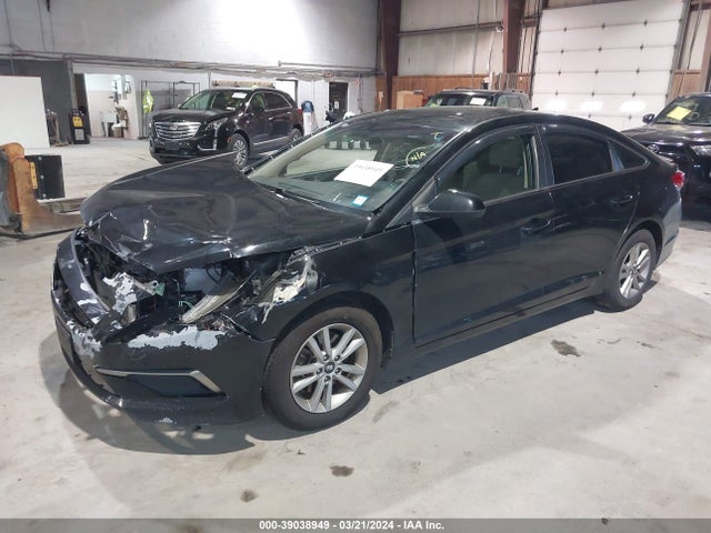 Hyundai SONATA SE 2016 5NPE24AF4GH313396 Image 2
