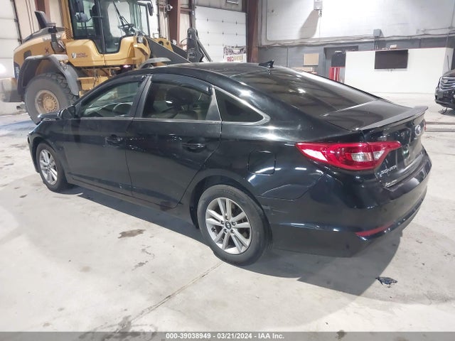 Hyundai SONATA SE 2016 5NPE24AF4GH313396 Image 3