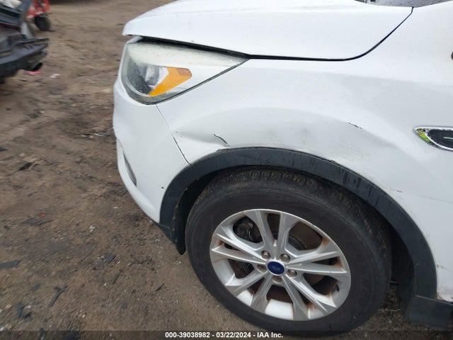Ford ESCAPE SE 2017 1FMCU0G90HUA95455 Image 6