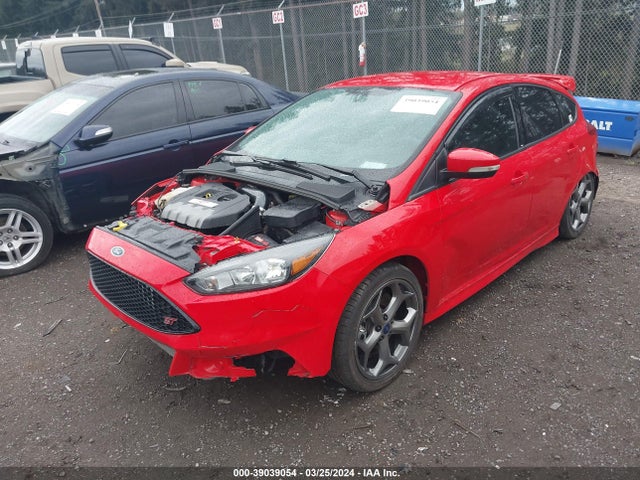 Ford FOCUS ST 2017 1FADP3L94HL235719 Image 2