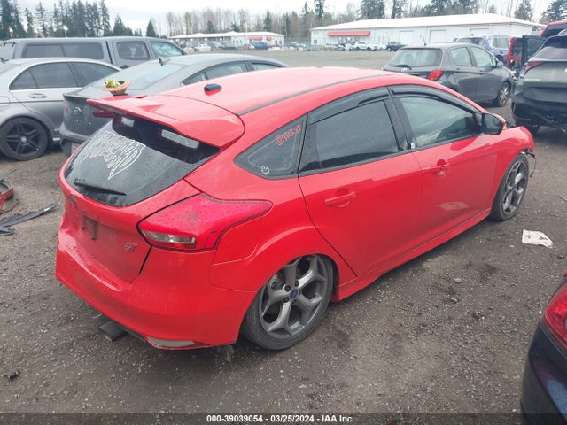 Ford FOCUS ST 2017 1FADP3L94HL235719 Image 4