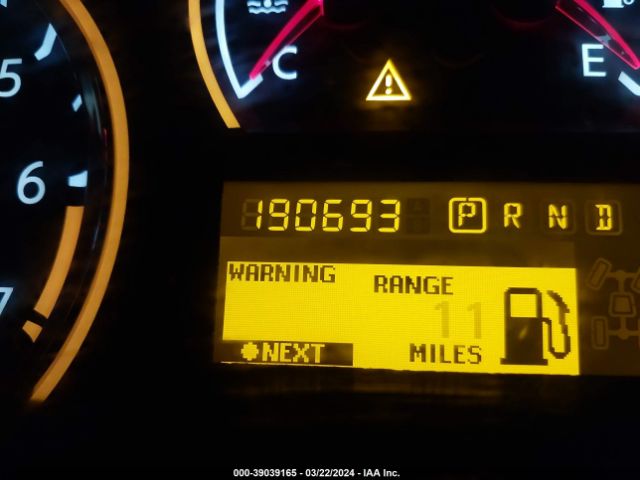5N1AA0NF7EN601443 Nissan Armada Platinum