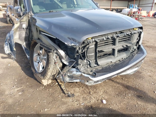 1C6RR7LT7JS329772 RAM 1500 Big Horn  4x4 5'7 Box
