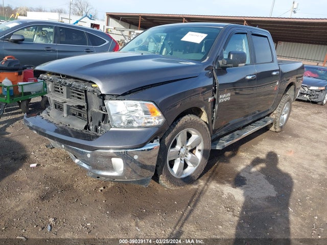 1C6RR7LT7JS329772 RAM 1500 Big Horn  4x4 5'7 Box