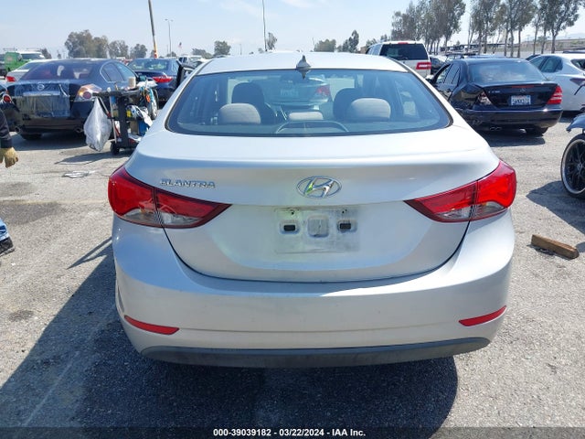 Hyundai ELANTRA SE 2016 5NPDH4AE3GH680582 Image 16
