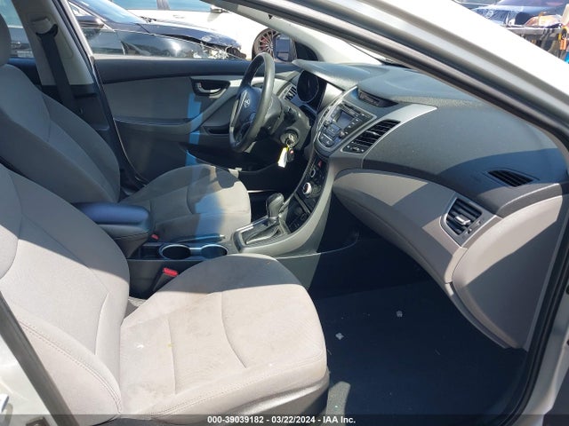 Hyundai ELANTRA SE 2016 5NPDH4AE3GH680582 Image 5