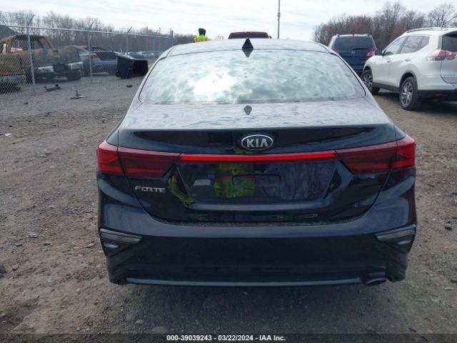 3KPF24AD8KE066979 KIA Forte Lxs