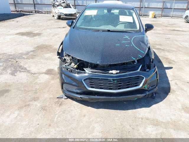 Chevrolet Cruze Ls Auto 2017 1G1BC5SMXH7219038 Image 6