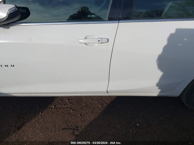 Chevrolet MALIBU LT 2018 1G1ZD5ST2JF192142 Image 14