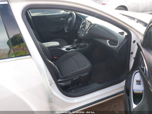 Chevrolet MALIBU LT 2018 1G1ZD5ST2JF192142 Image 5