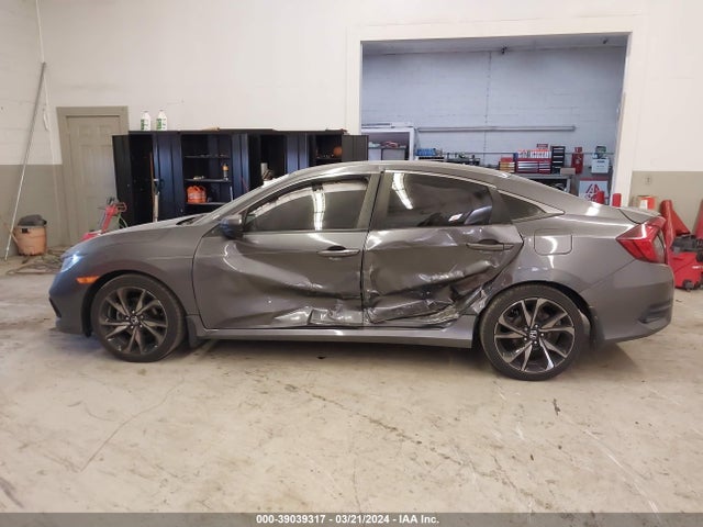 Honda Civic Sport 2019 2HGFC2F83KH517951 Image 13