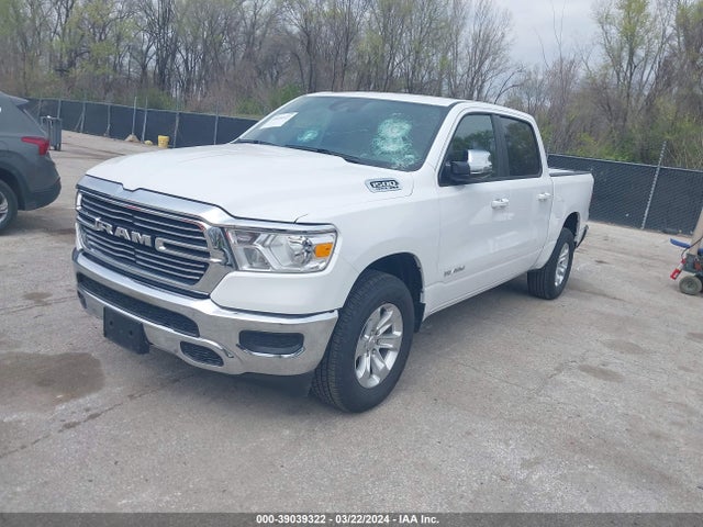RAM 1500 Laramie  4x4 5'7 Box 2024 1C6SRFJT2RN223870 Image 2