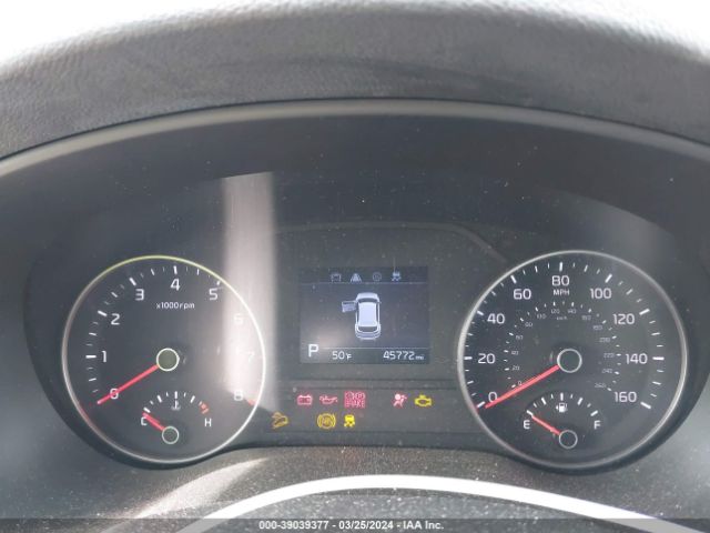 KNDP63AC8L7788562 KIA SPORTAGE S