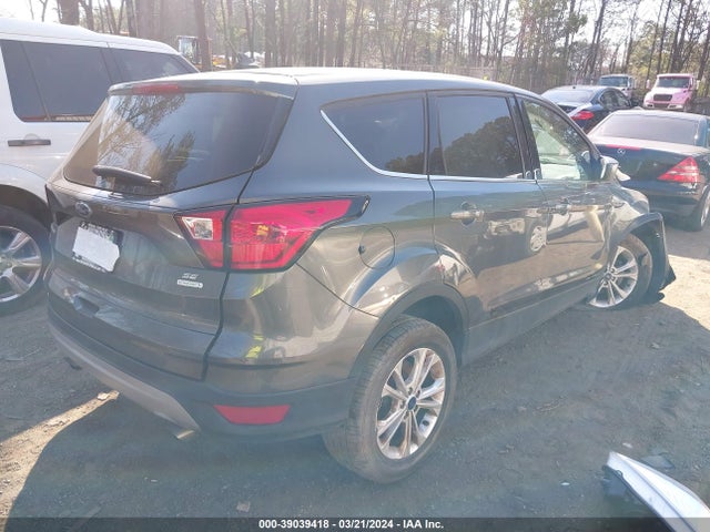 Ford ESCAPE SE 2019 1FMCU0GD2KUB14731 Image 4